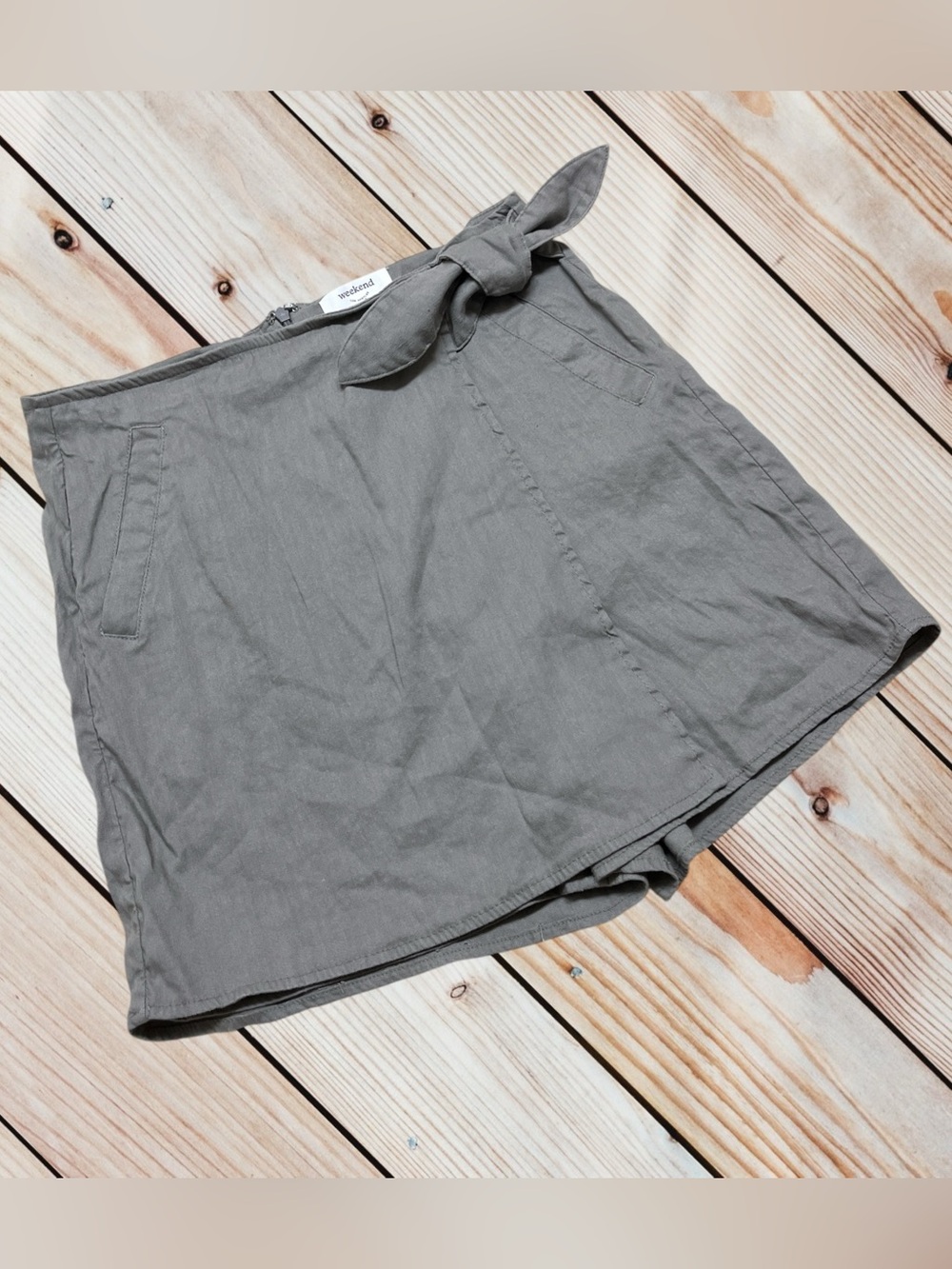 Weekend Los Angeles petite S Smokey green 52% linen wrap skort